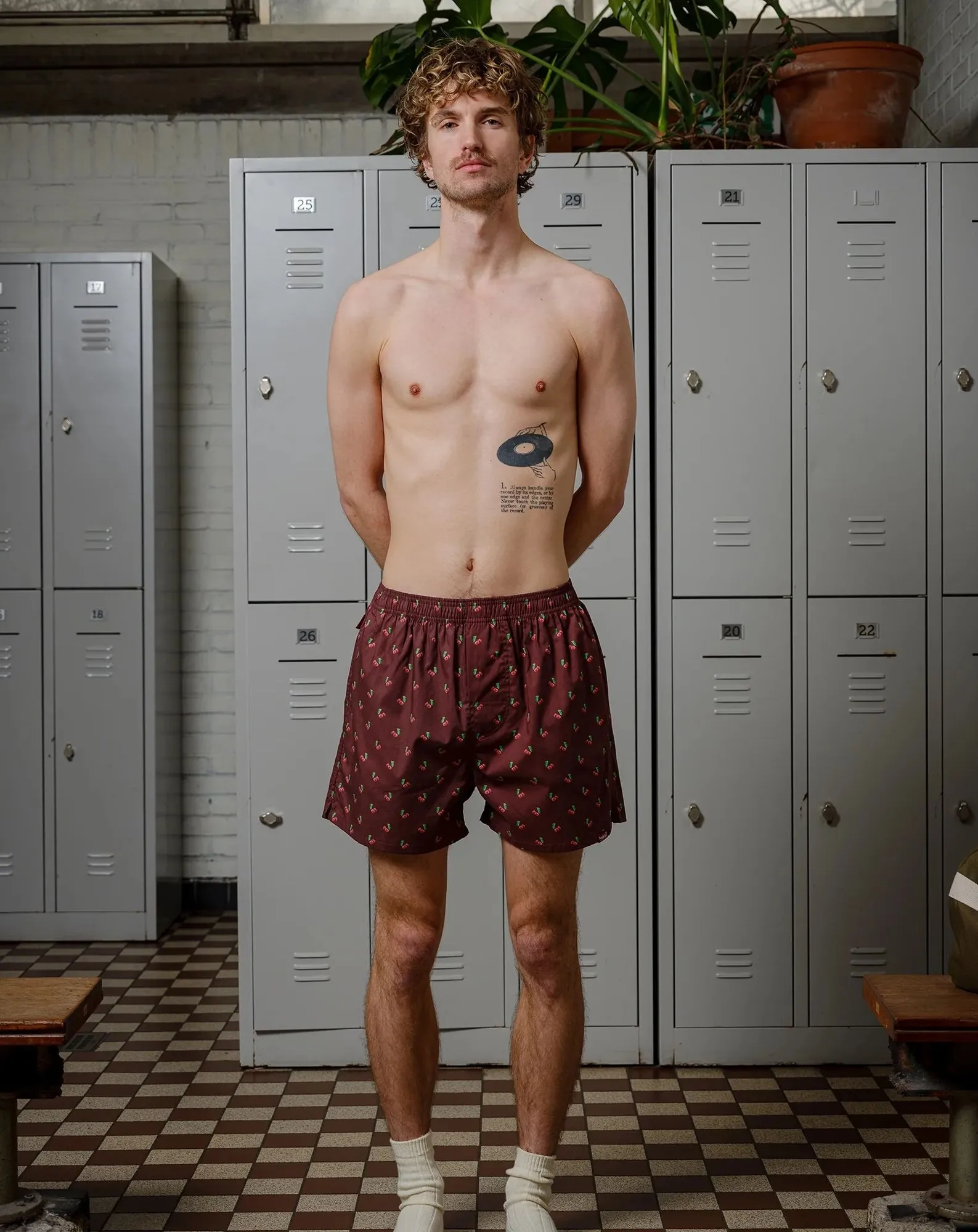 Miniature 2
