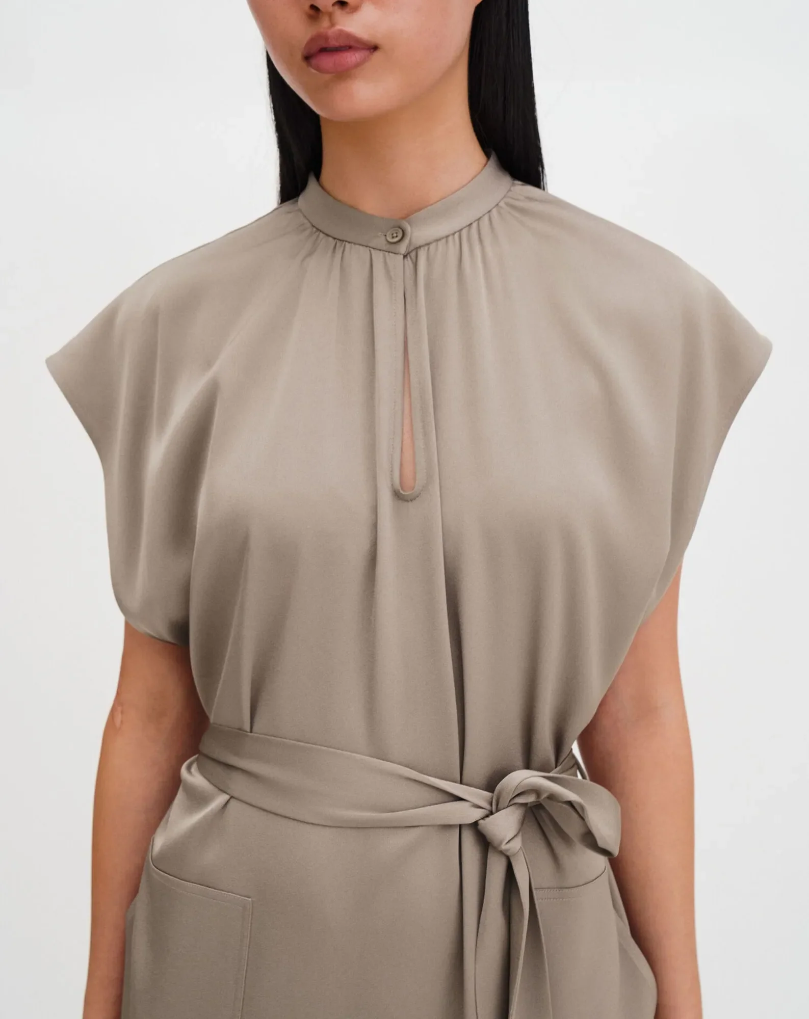 Robe Longue Ceinturé Stand Collar - Image 4